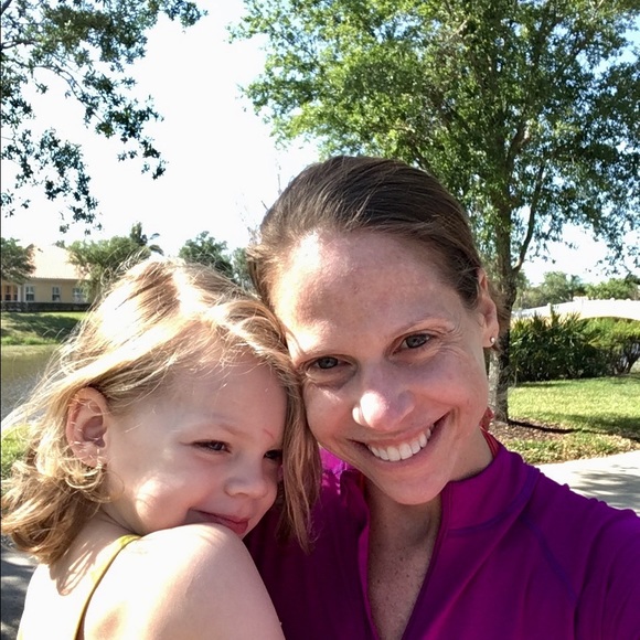 Meet your Posher, Krystle - Picture 4 of 5